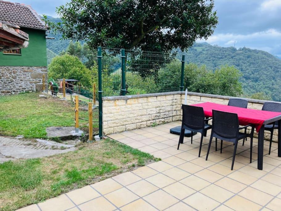 Вилла La So Casa -En El Corazon De Asturias Армьельо Экстерьер фото
